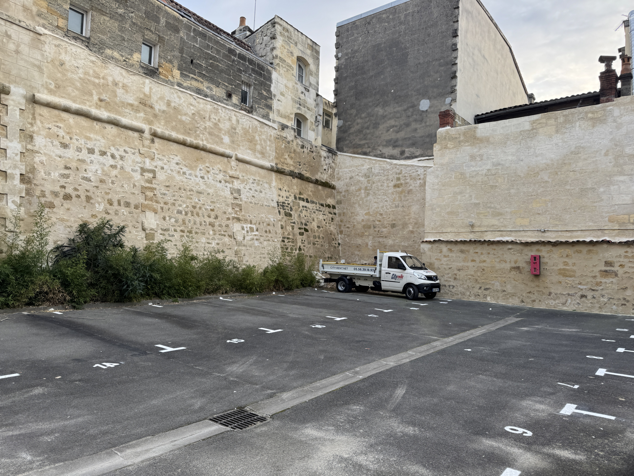 Bordeaux Capucins – Places de Parking - photo 3
