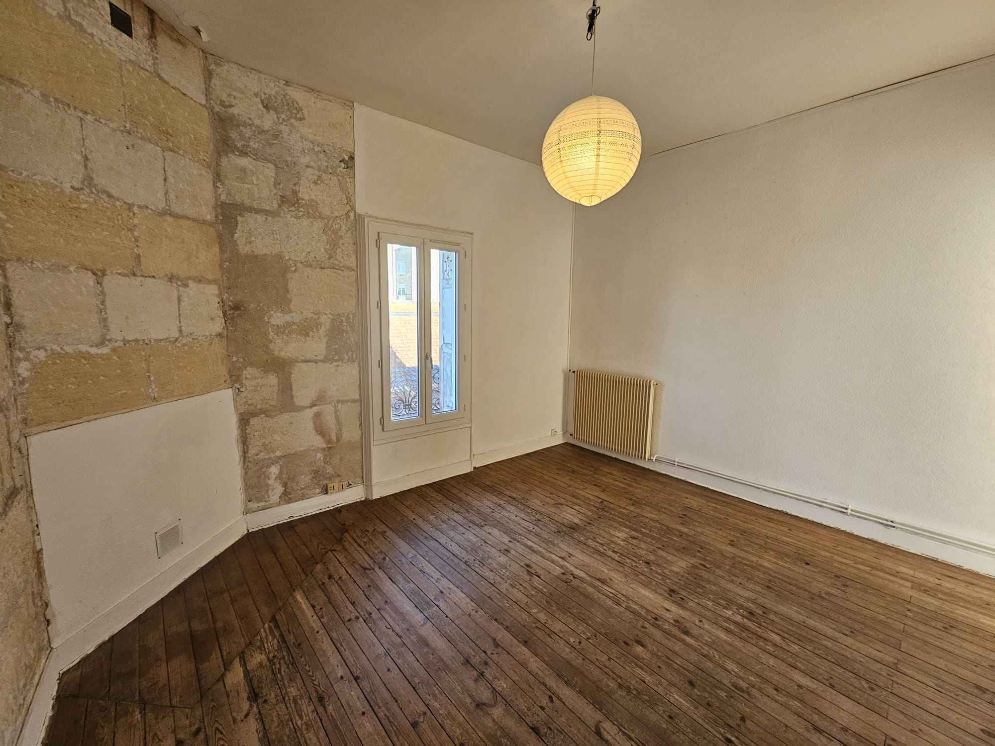 Bordeaux Victoire – rue Cousin – T2 de 48 m2 - photo 2