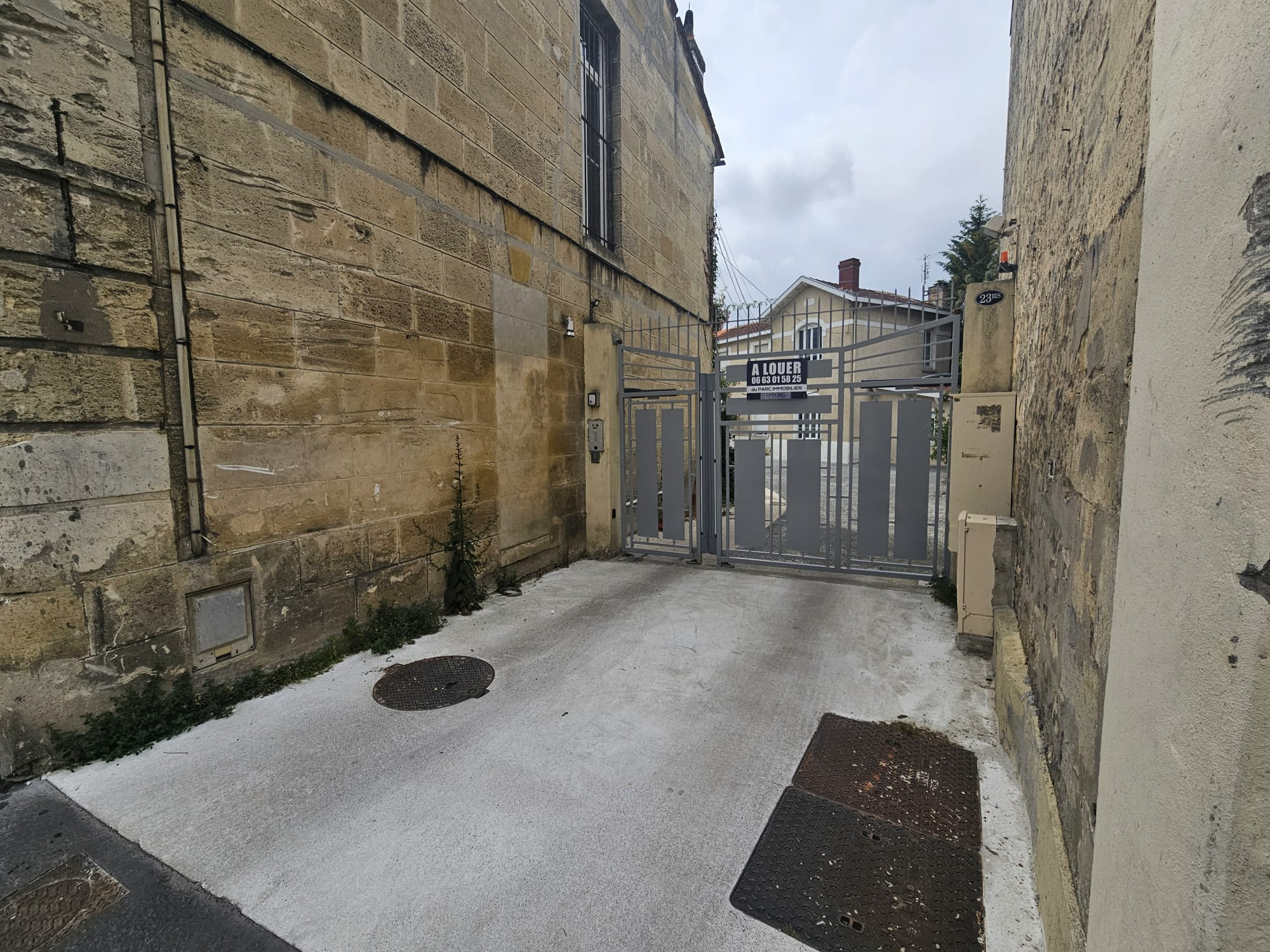 Bordeaux – Tondu – Place de parking à louer couverte - photo 3