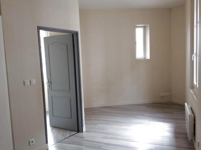 Bordeaux Nansouty (Rue de Bègles) – Beau T2 de 30 m2 - photo 2