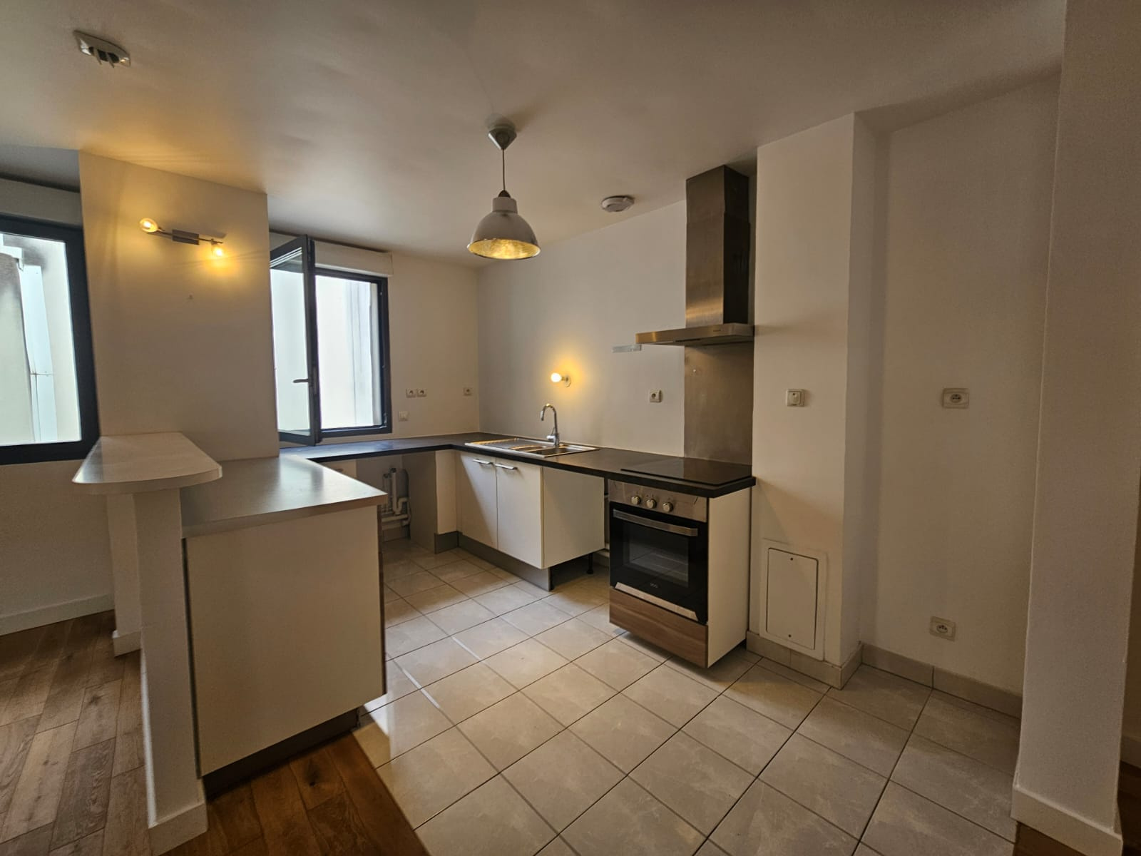 Bordeaux – Pey Berland – Très Joli T3 – Emplacement exceptionnel - photo 3