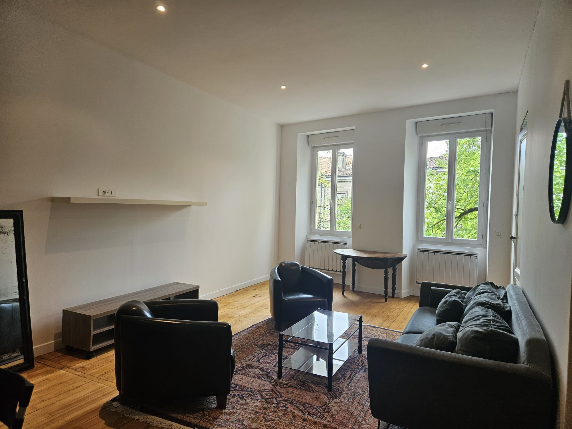 Bordeaux Nansouty – Charmant T3 de 74 m2 – Entièrement rénové